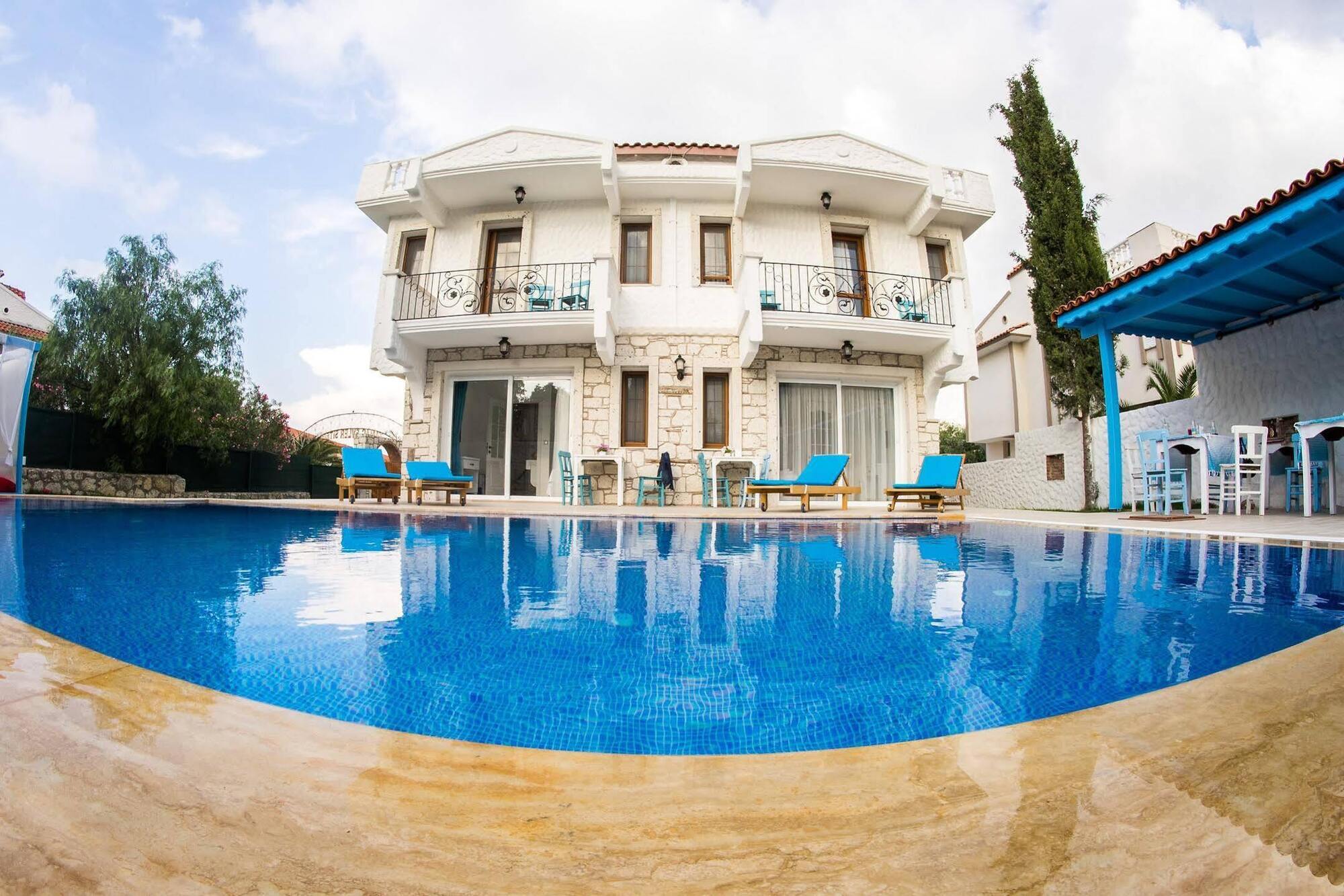 Bugra Alacati (Adults Only) Luaran gambar